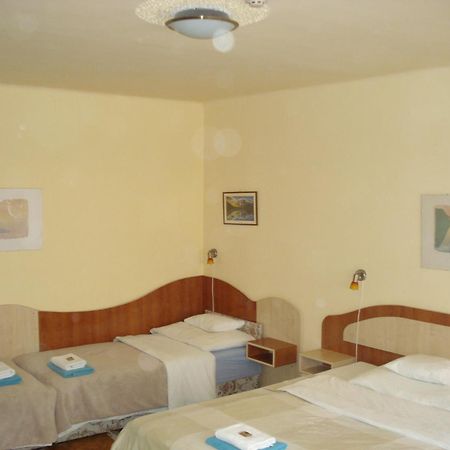 Szent Gyoergy Fogado Hotel Pecs Ngoại thất bức ảnh