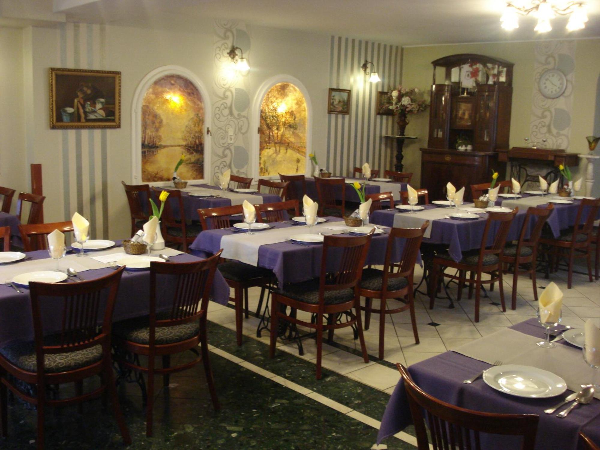 Szent Gyoergy Fogado Hotel Pecs Ngoại thất bức ảnh